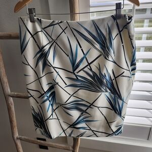 White House Black Market Blue and White Pencil Skirt